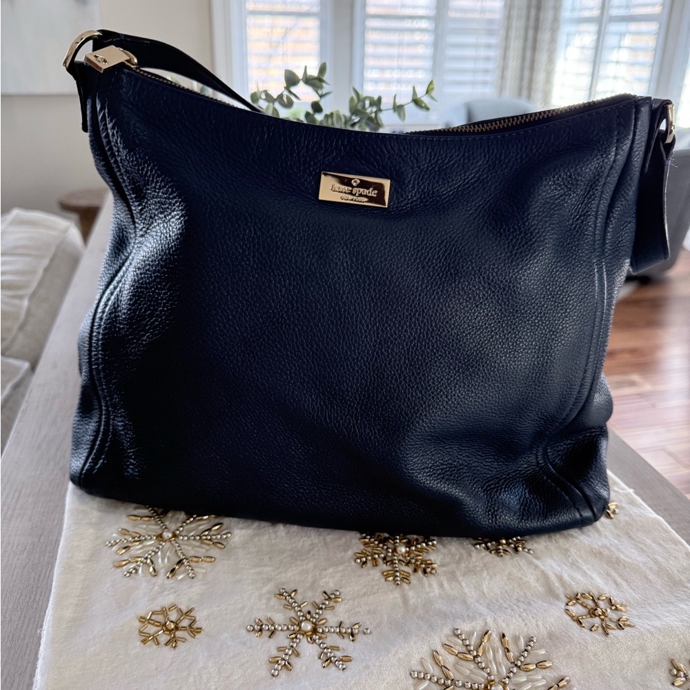 Kate Spade New York Navy Pebbled Leather Hobo Shoulder Bag Gold Hardware - Picture 2 of 11